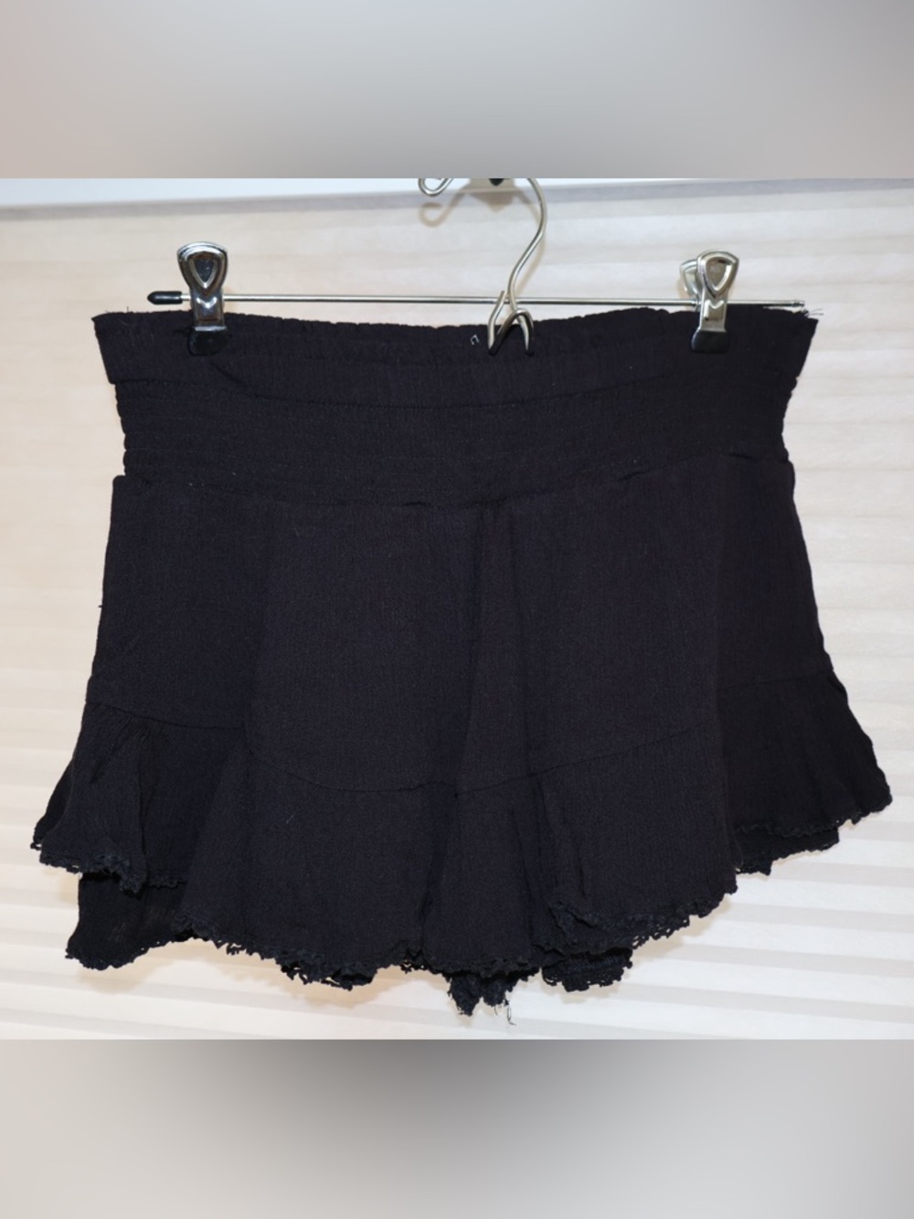 Aeropostale Black Ruffled Women's Skort